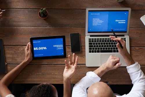 Copper rises on upbeat macro information from China, US, low inventories